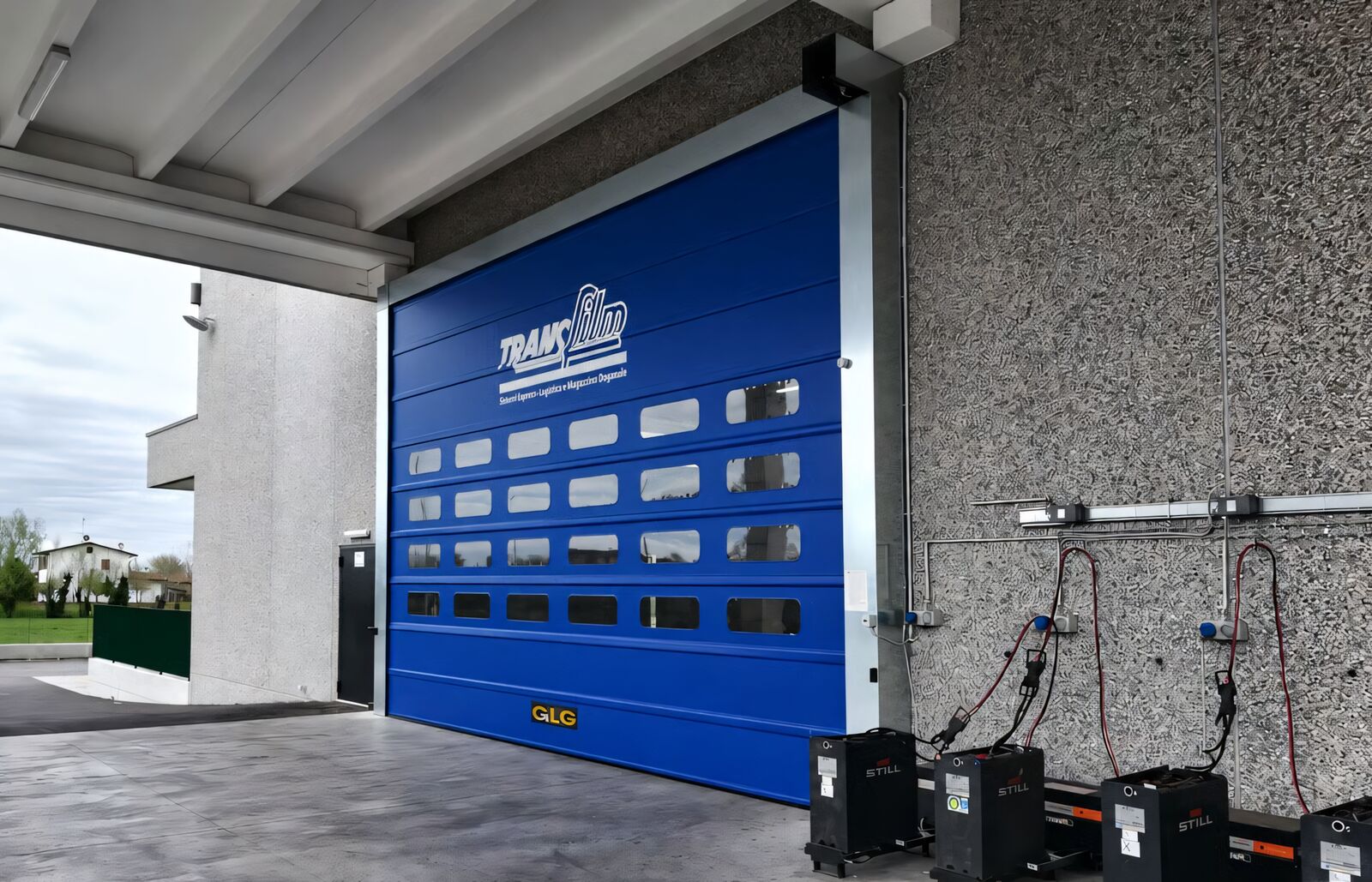 VertiGO porta rapida ad impacchettamento GLG Doors